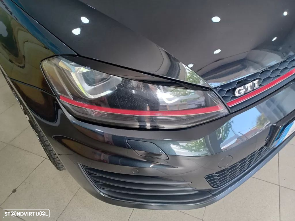 VW Golf 2.0 TSi GTi - 27