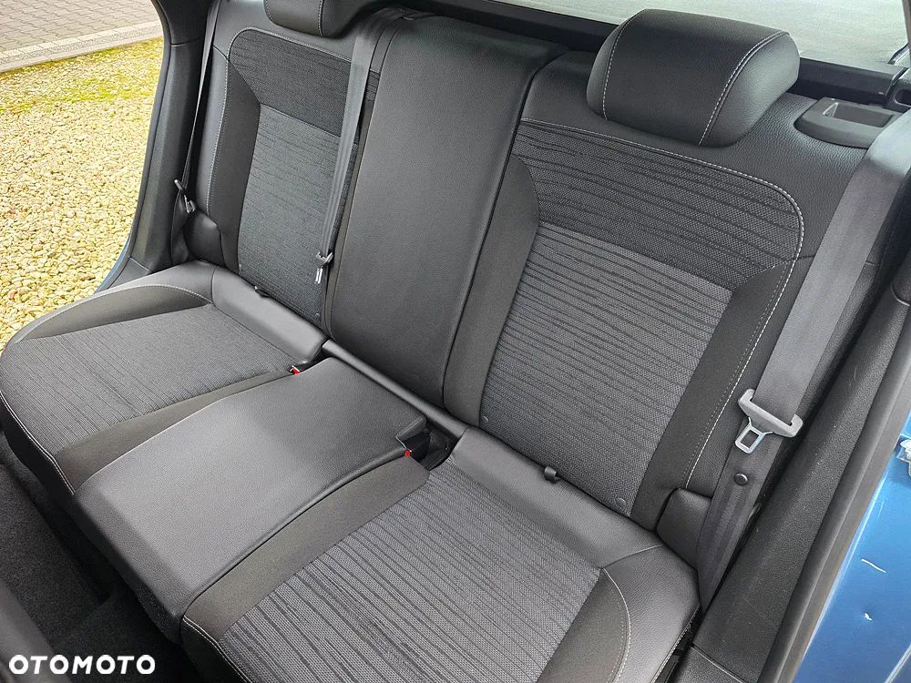 Opel Astra 1.4 Turbo Cosmo - 18