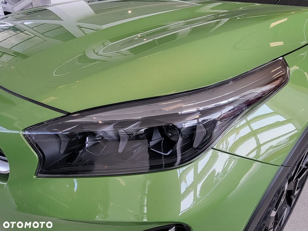 Kia XCeed - 11