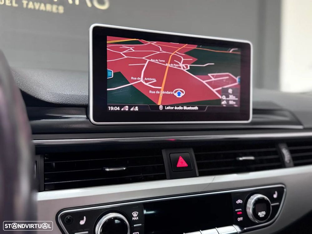 Audi A4 Avant 2.0 TDI Business Line - 15