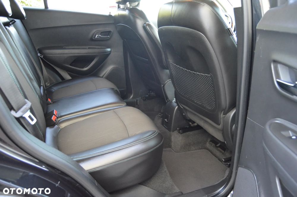 Chevrolet Trax 1.6 LS - 32