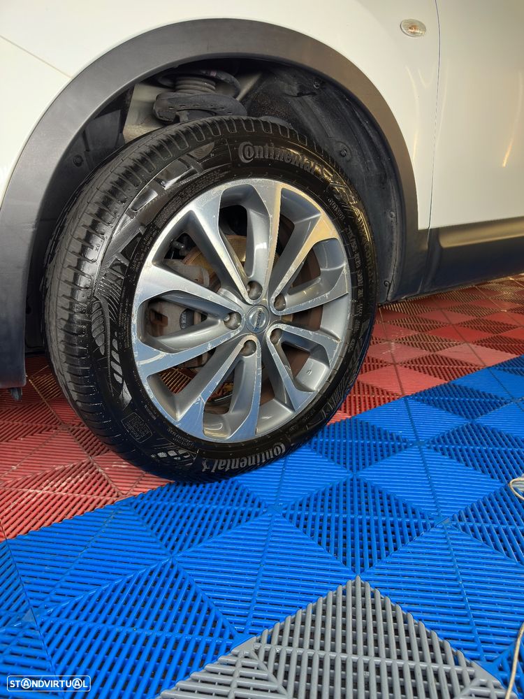 Nissan Qashqai 1.6 dCi Tekna Premium 18 - 10
