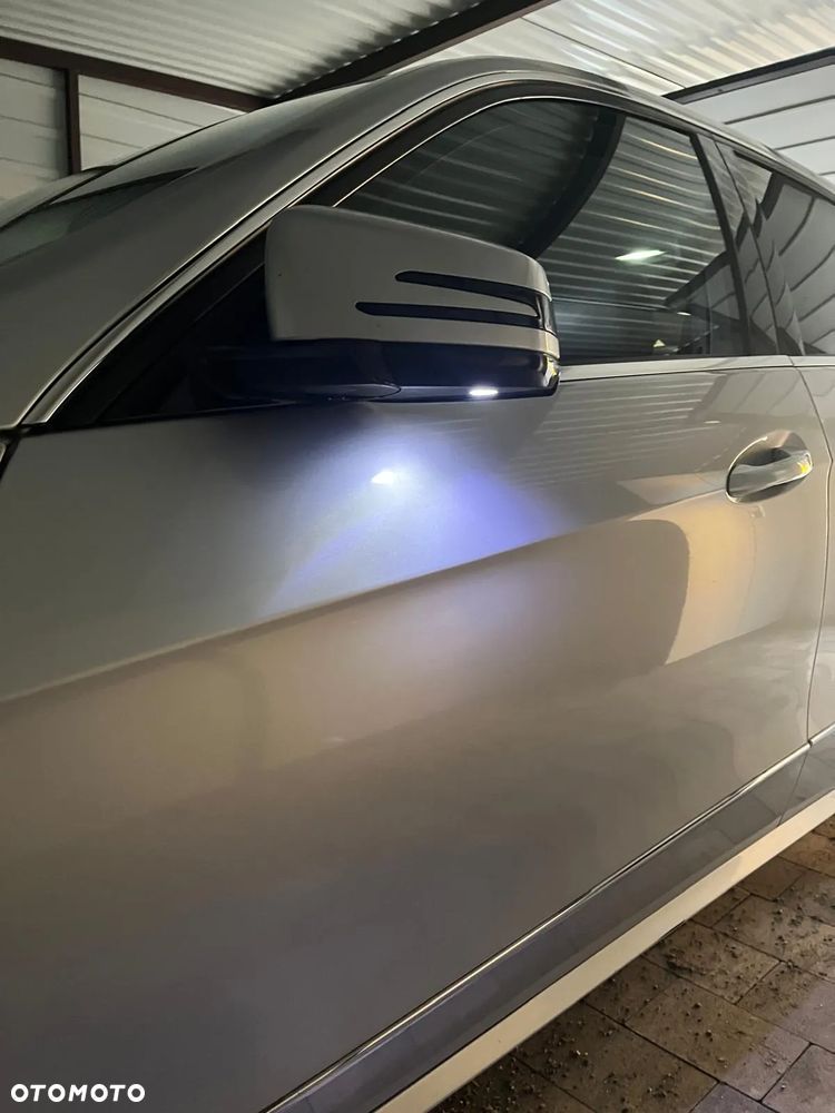 Mercedes-Benz Klasa E 220 CDI BlueEff Avantgarde - 10
