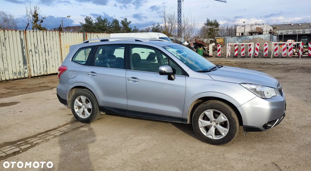 Subaru Forester 2.0i Exclusive - 9