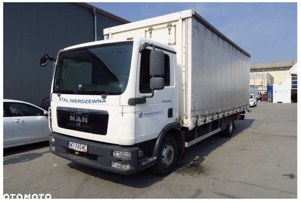 MAN MAN TGL 12.220 - 1
