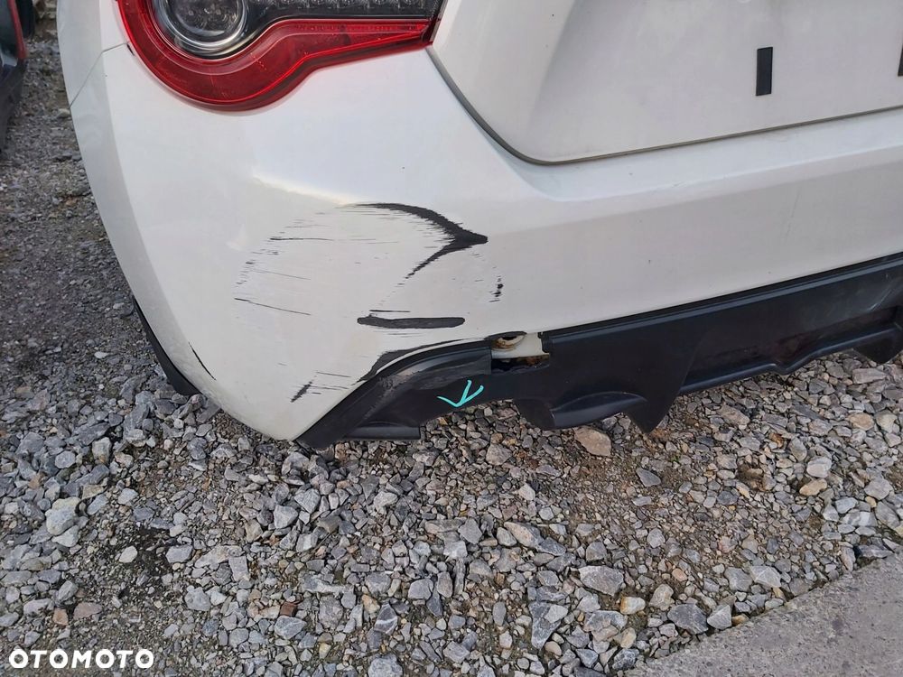 TOYOTA GT86 Subaru BRZ tył ćwiartka pas błotnik - 3