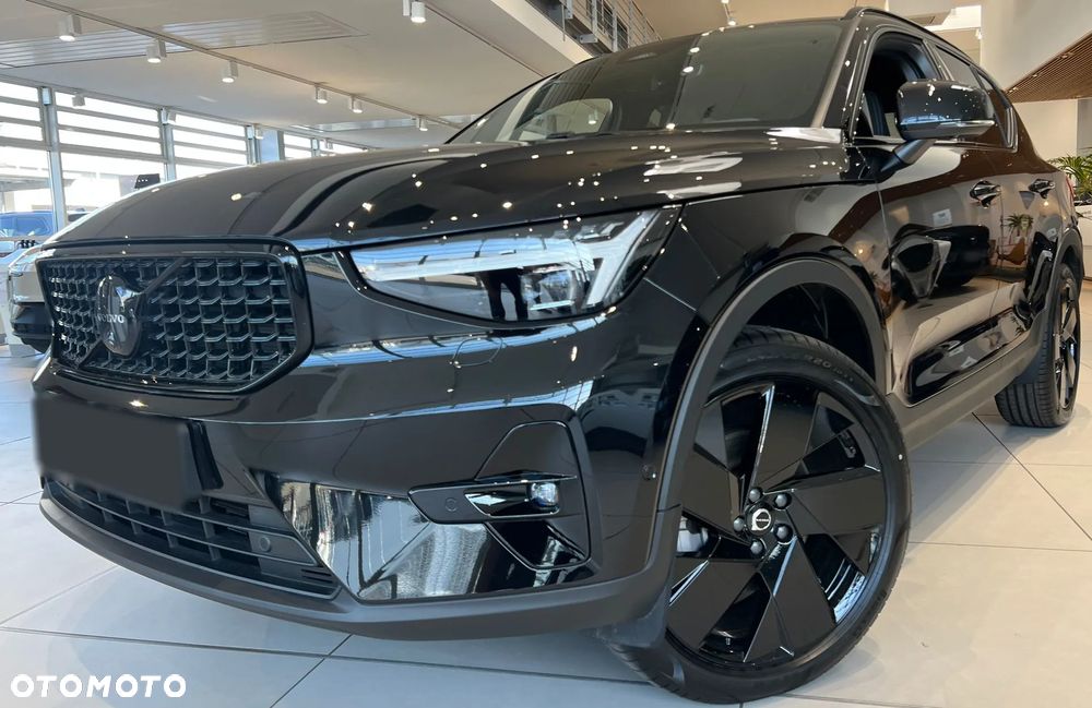 Volvo XC 40 B4 B AWD DKG Ultimate Dark - 5