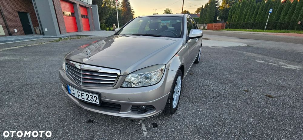 Mercedes-Benz Klasa C 200 7G-TRONIC Avantgarde Edition - 1
