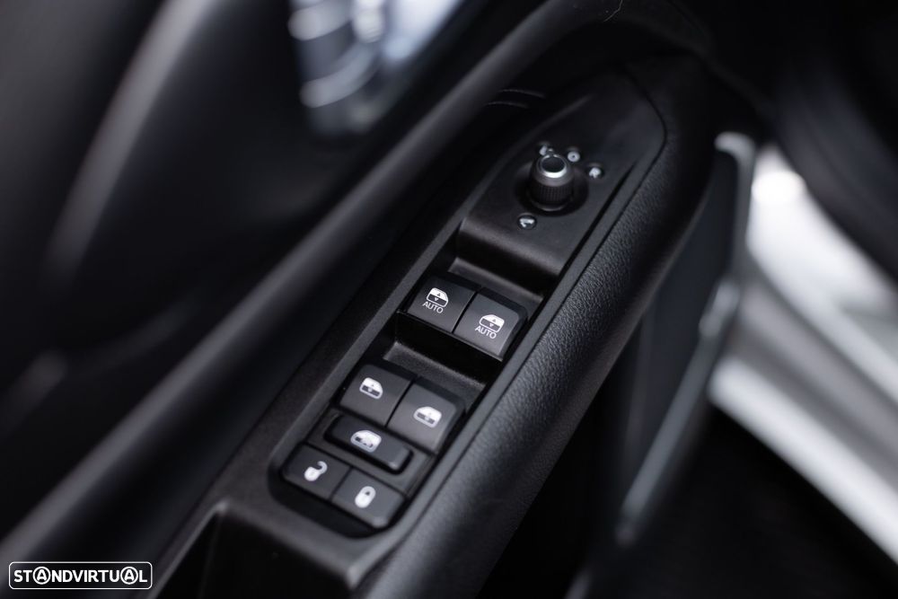 Jeep Compass 1.3 TG S - 34