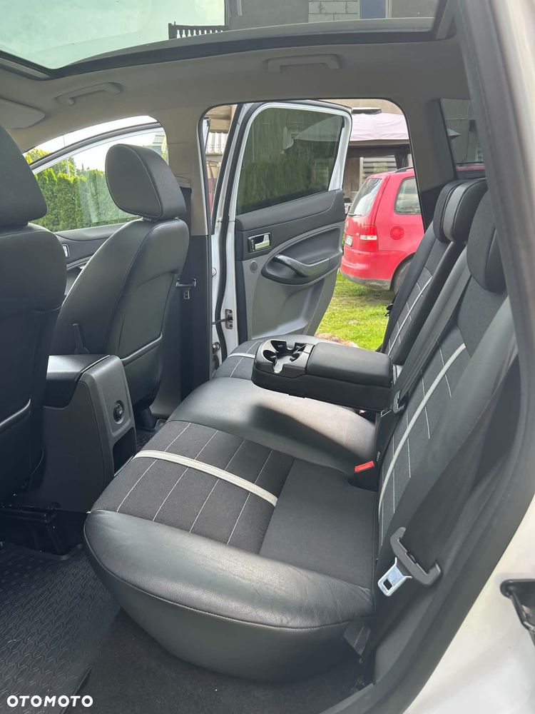 Ford Kuga 2.0 TDCi 4x4 Titanium - 7