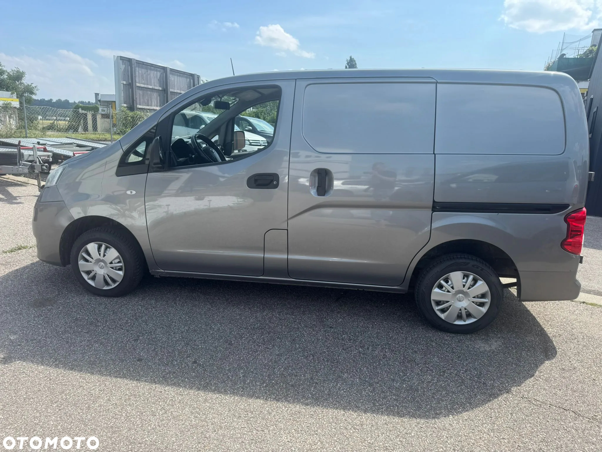 Nissan NV200 - 8