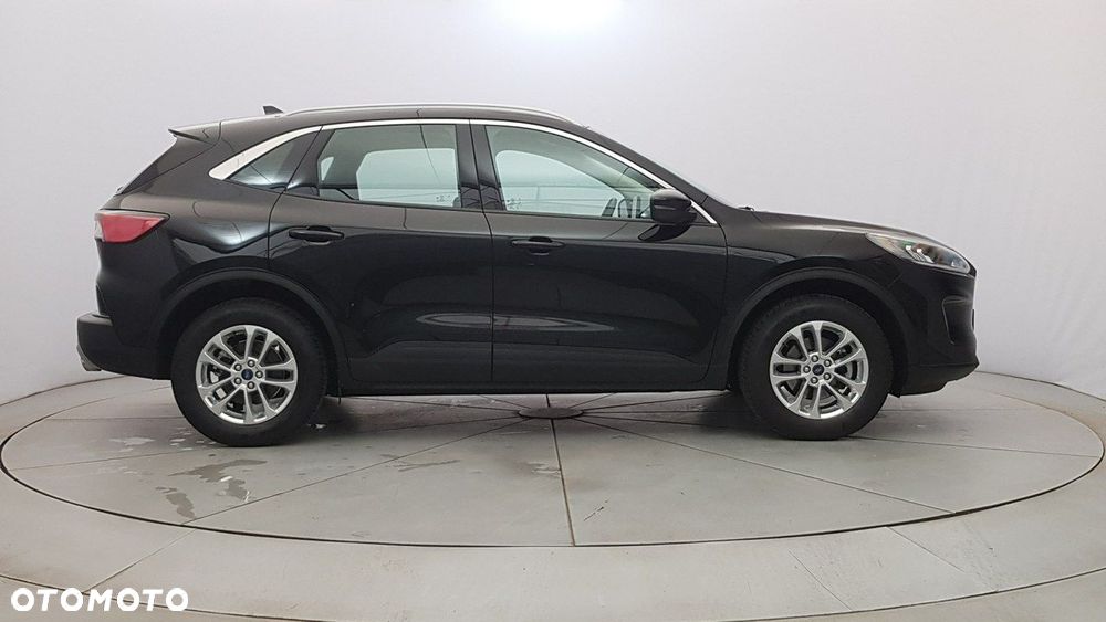 Ford Kuga - 8