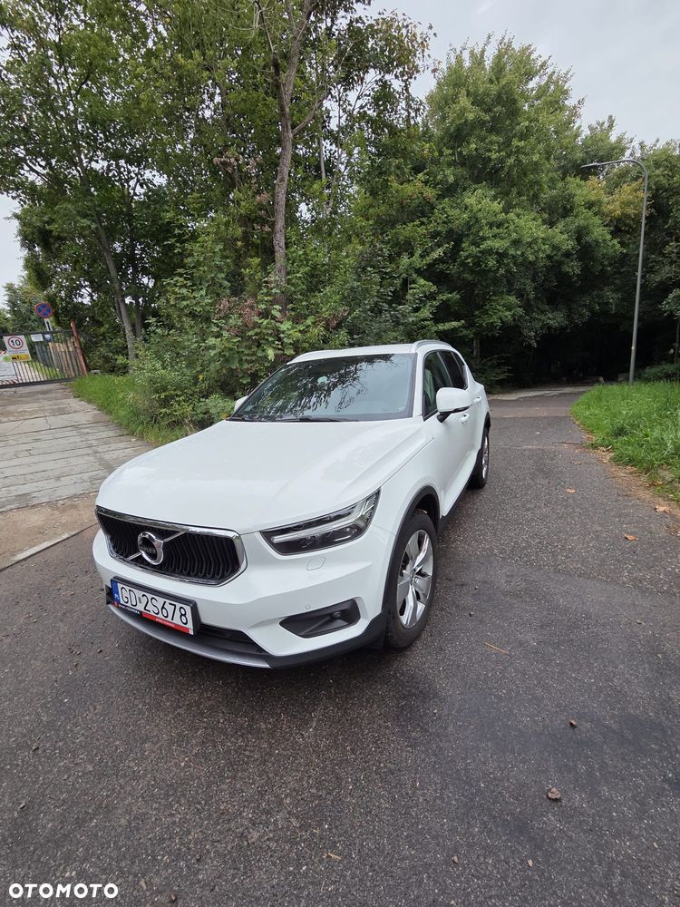 Volvo XC 40 D3 SCR Momentum Core - 3