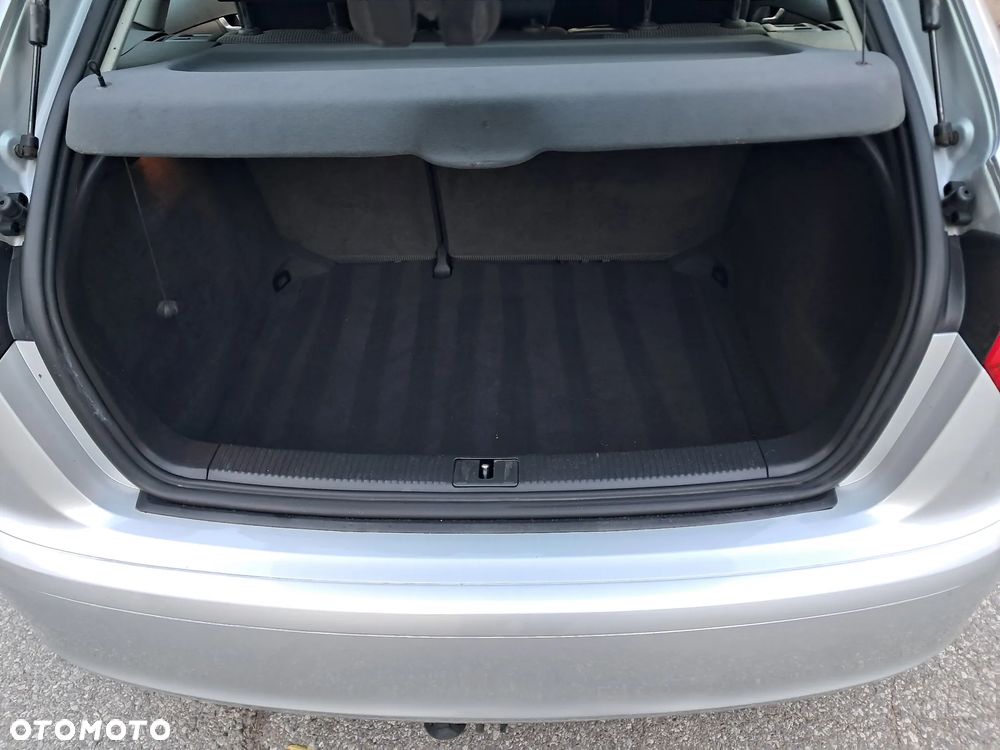 Audi A3 Sportback 2.0 TDI DPF Attraction - 9