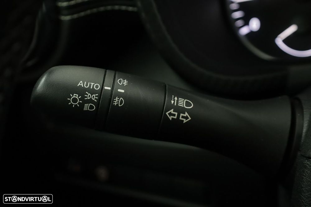 Nissan Juke 1.0 DIG-T Tekna - 17