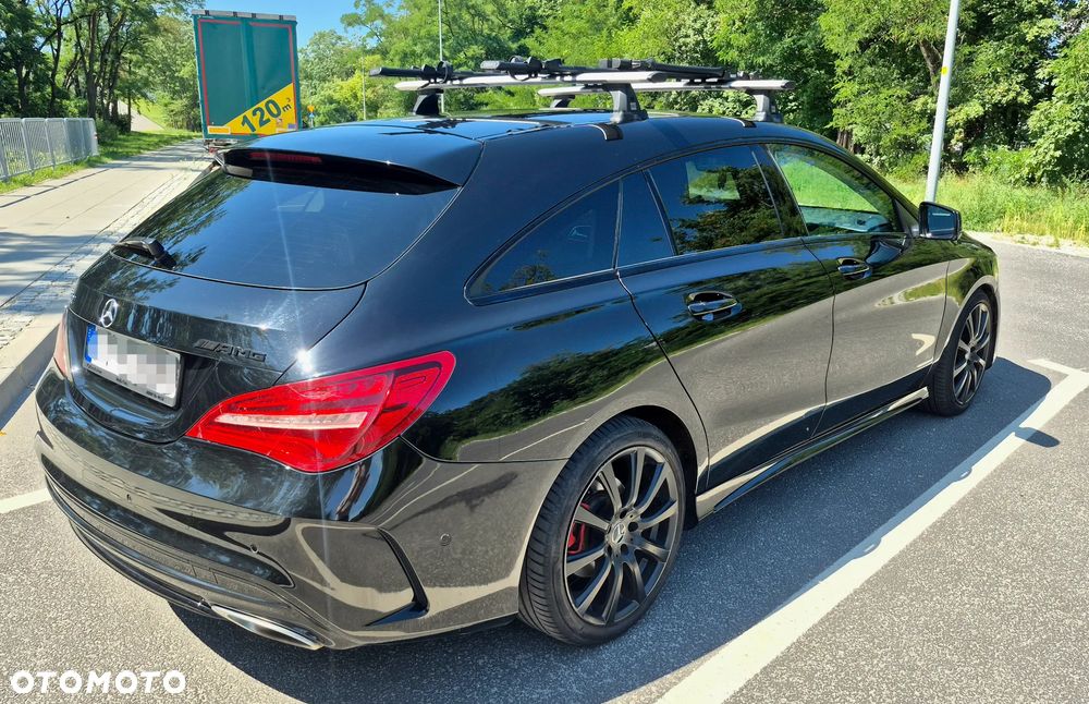 Mercedes-Benz CLA 180 7G-DCT AMG Line - 2