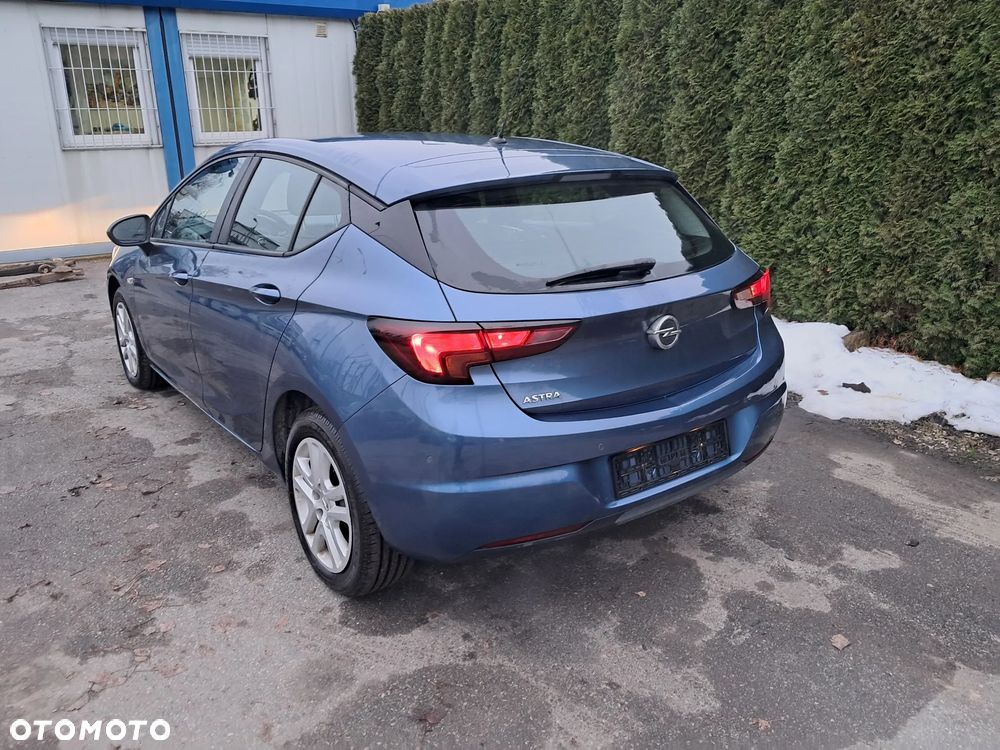 Opel Astra - 10