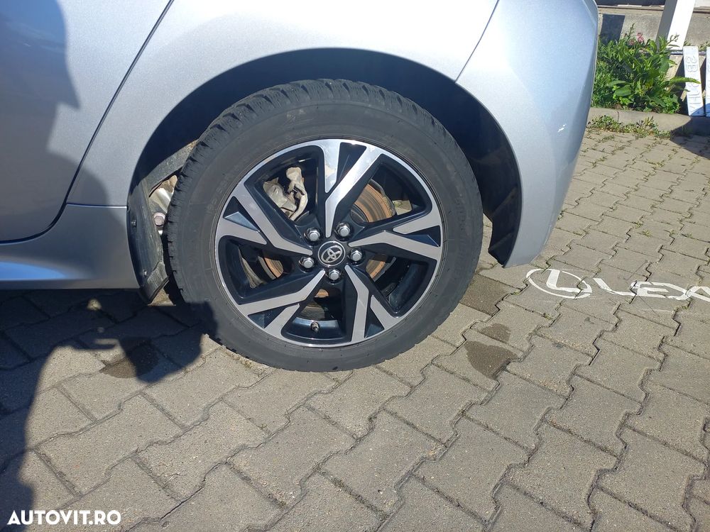 Toyota Yaris 1.5 116 CP HEV Business - 10