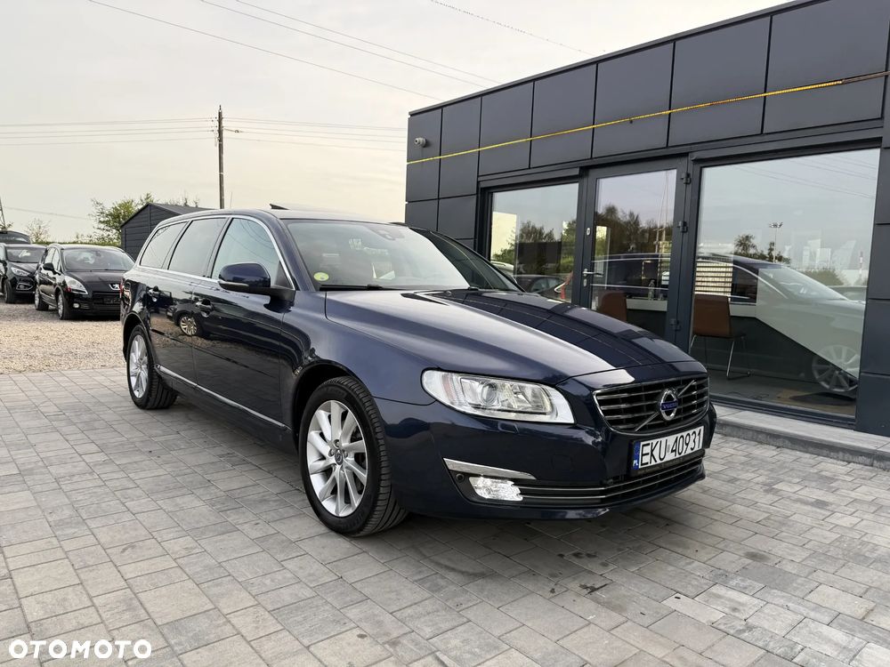 Volvo V70 D4 Momentum - 1