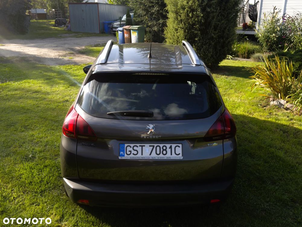 Peugeot 2008 1.2 Pure Tech Style - 9