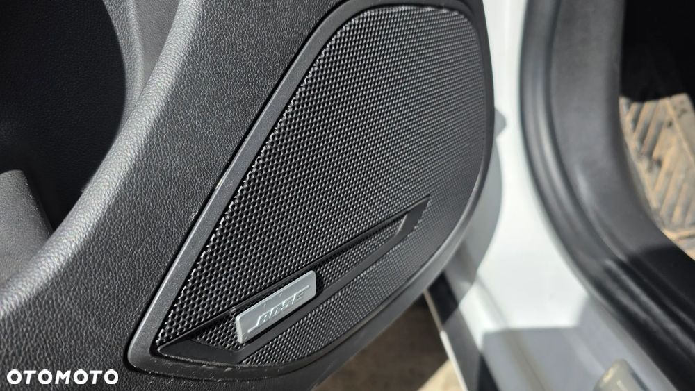 Opel Insignia 2.0 T 4x4 Elite S&S - 11