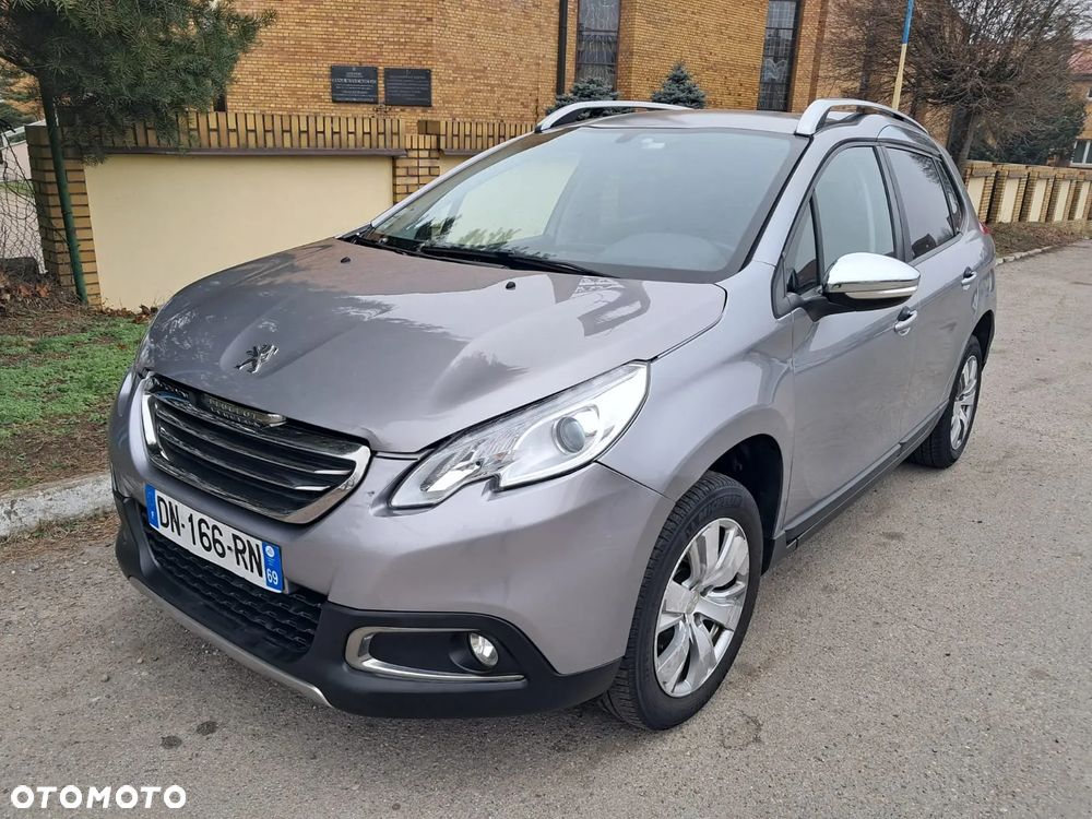 Peugeot 2008 - 6