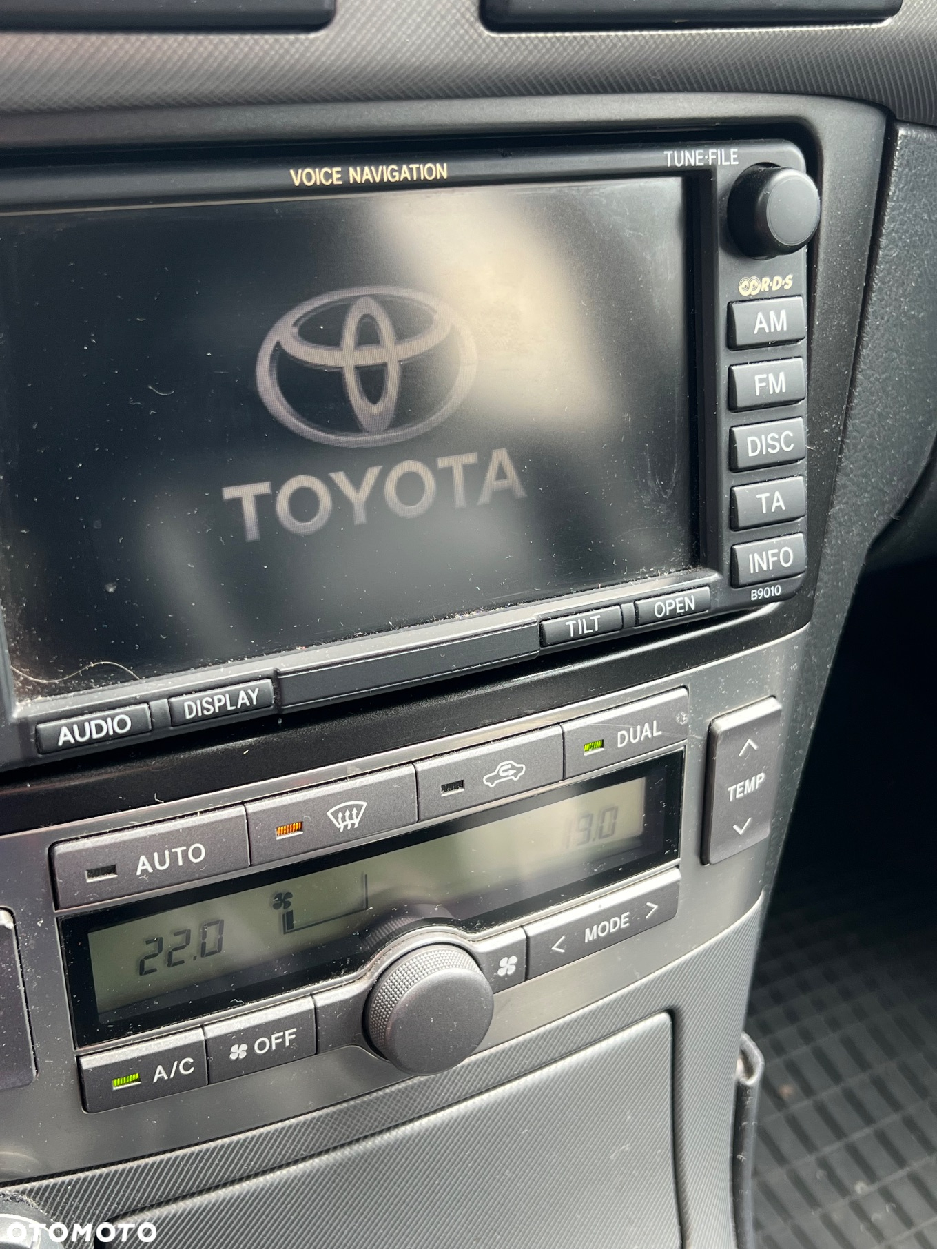 Toyota Avensis 2.2 D-4D Prestige Premium - 12