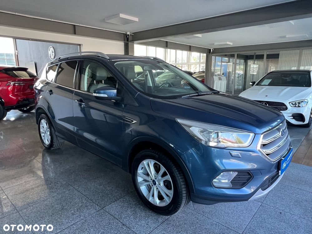 Ford Kuga 2.0 TDCi FWD Titanium - 3