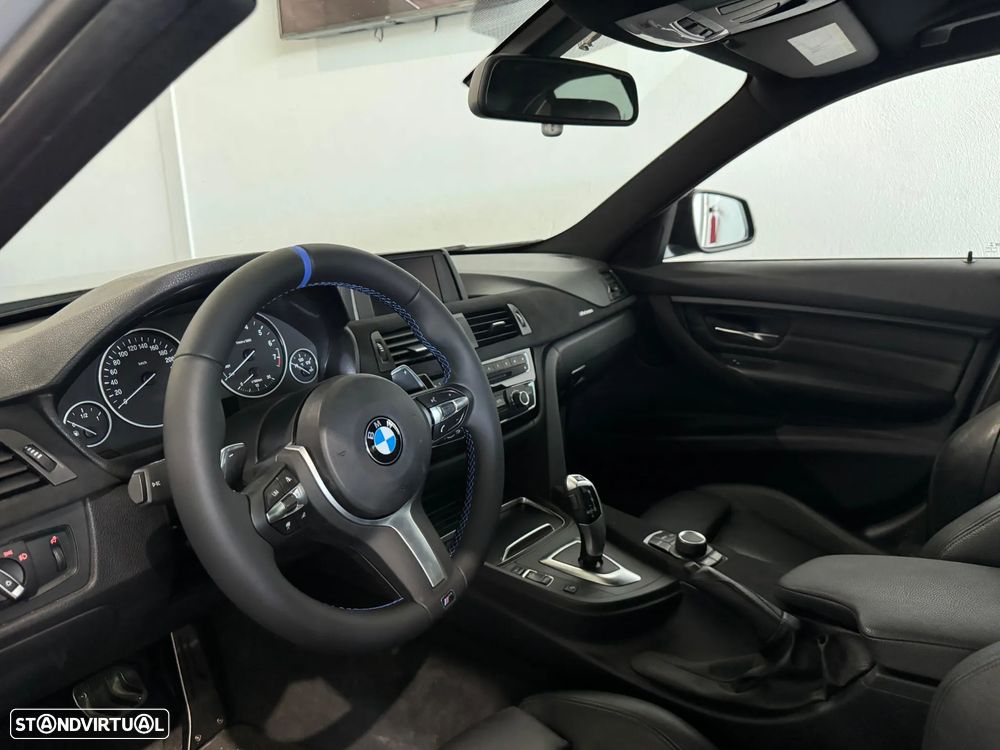 BMW 330 i Pack M Auto - 11