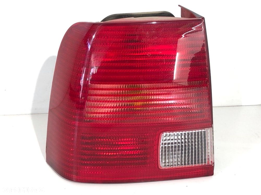 LAMPA LEWY TYŁ  VW PASSAT B5 (3B2) 1996 - 2001 1.8 92 kW [125 KM] benzyna 1996 - 2000 - 1
