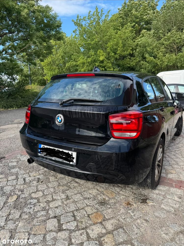 BMW Seria 1 116i - 5