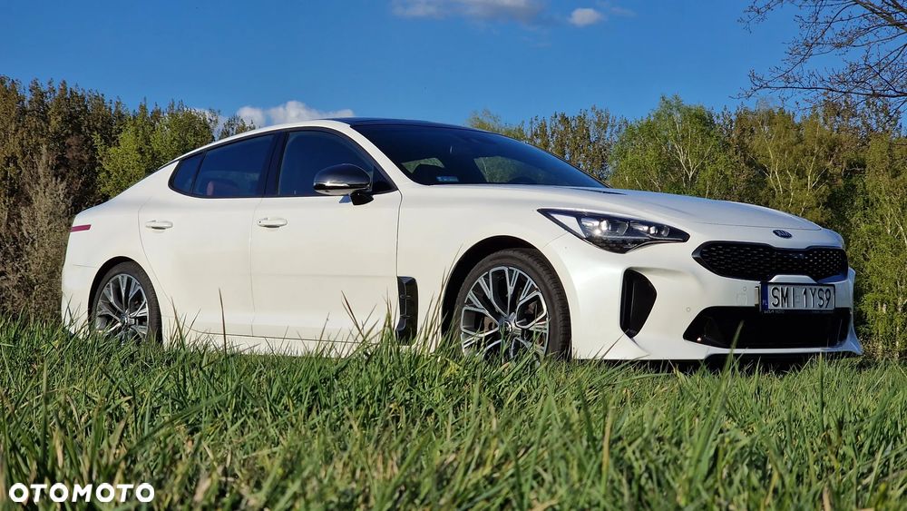 Kia Stinger 2.0 T-GDI GT Line - 11