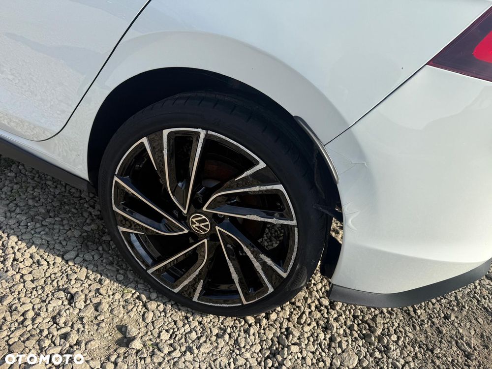 Volkswagen Golf 2.0 TSI OPF DSG GTI Clubsport - 34