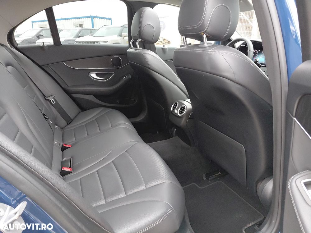 Mercedes-Benz C 200 MHEV - 14