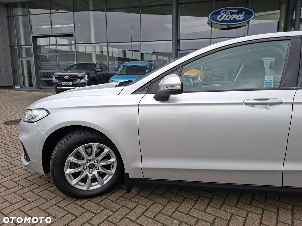 Ford Mondeo 1.5 EcoBoost Trend - 11