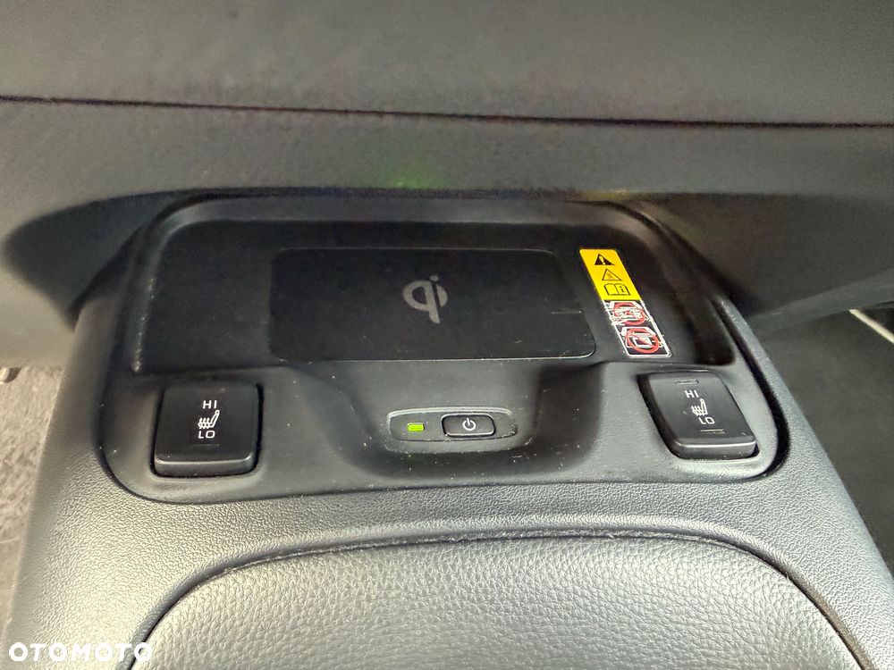 Toyota Corolla 1.8 Hybrid Comfort - 15