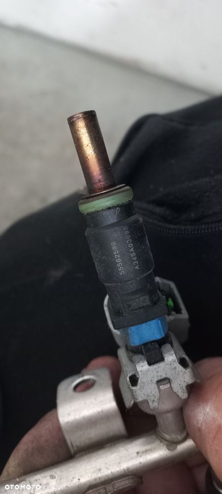 CHEVROLET CRUZE 1.6 WTRYSK WTRYSKIWACZe 55562599 stan bdb poznan - 2