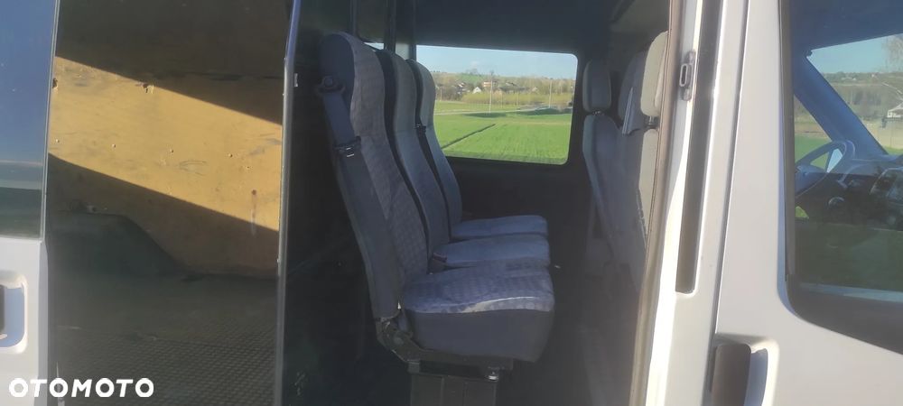 Ford TRANSIT NAPEND 4X4 SZESC OSÓB POLSKI SALON 1 WŁASCICIEL MAŁY PRZEBIEG - 13