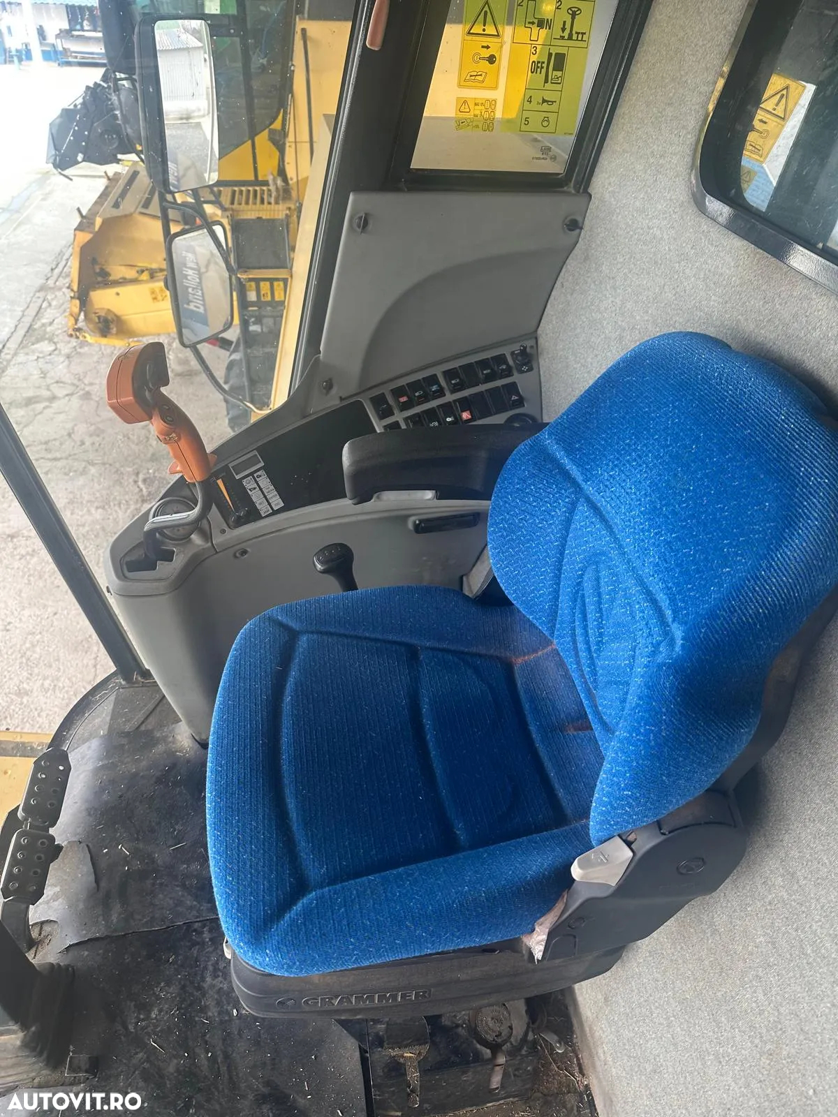 New Holland TC 5070 - 7