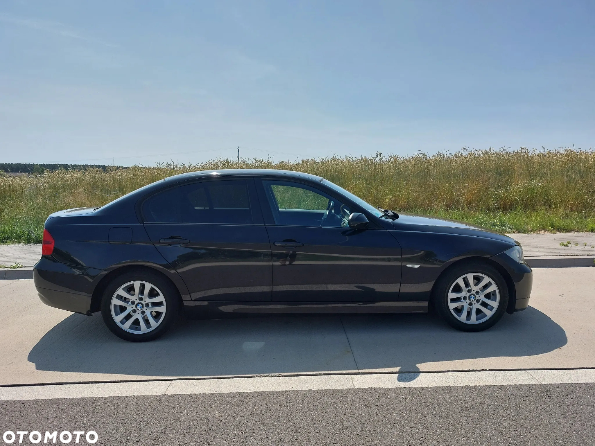 BMW Seria 3 320i - 9