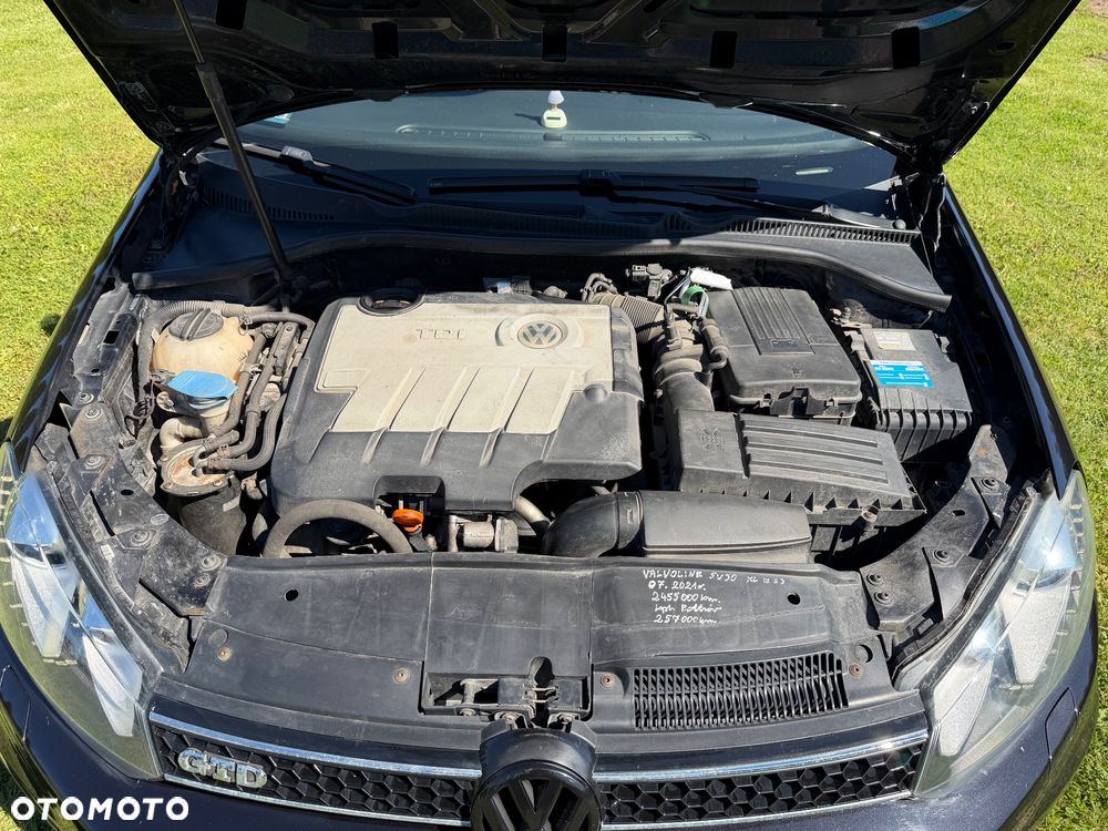 Volkswagen Golf 2.0 TDI DPF DSG GTD - 33