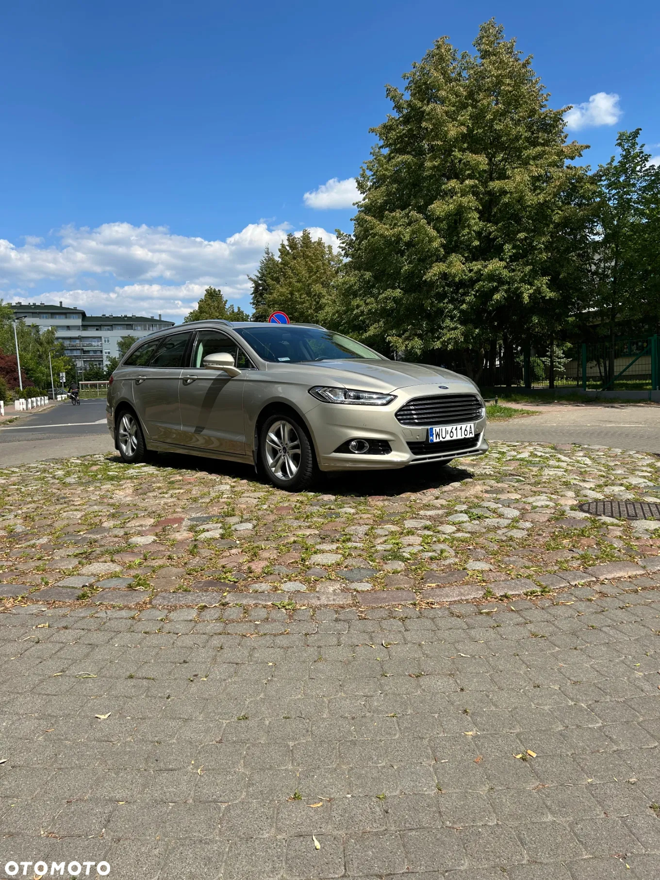 Ford Mondeo 1.5 EcoBoost Gold Edition - 4