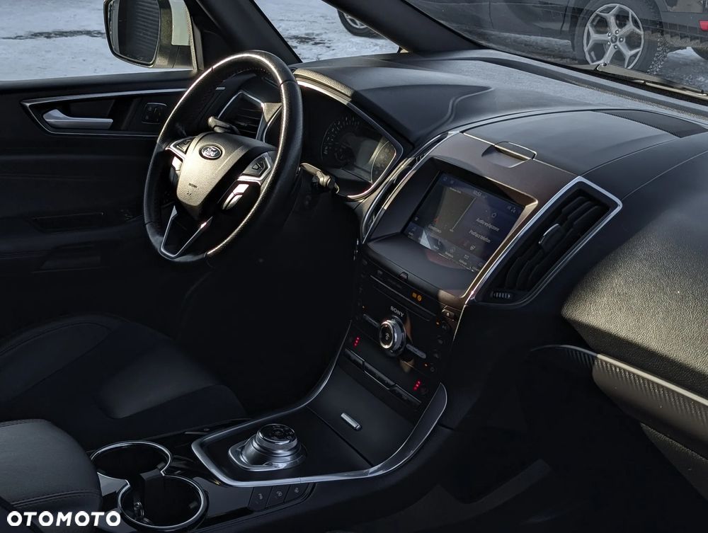 Ford S-Max 2.0 EcoBlue Twin-Turbo ST-Line - 23