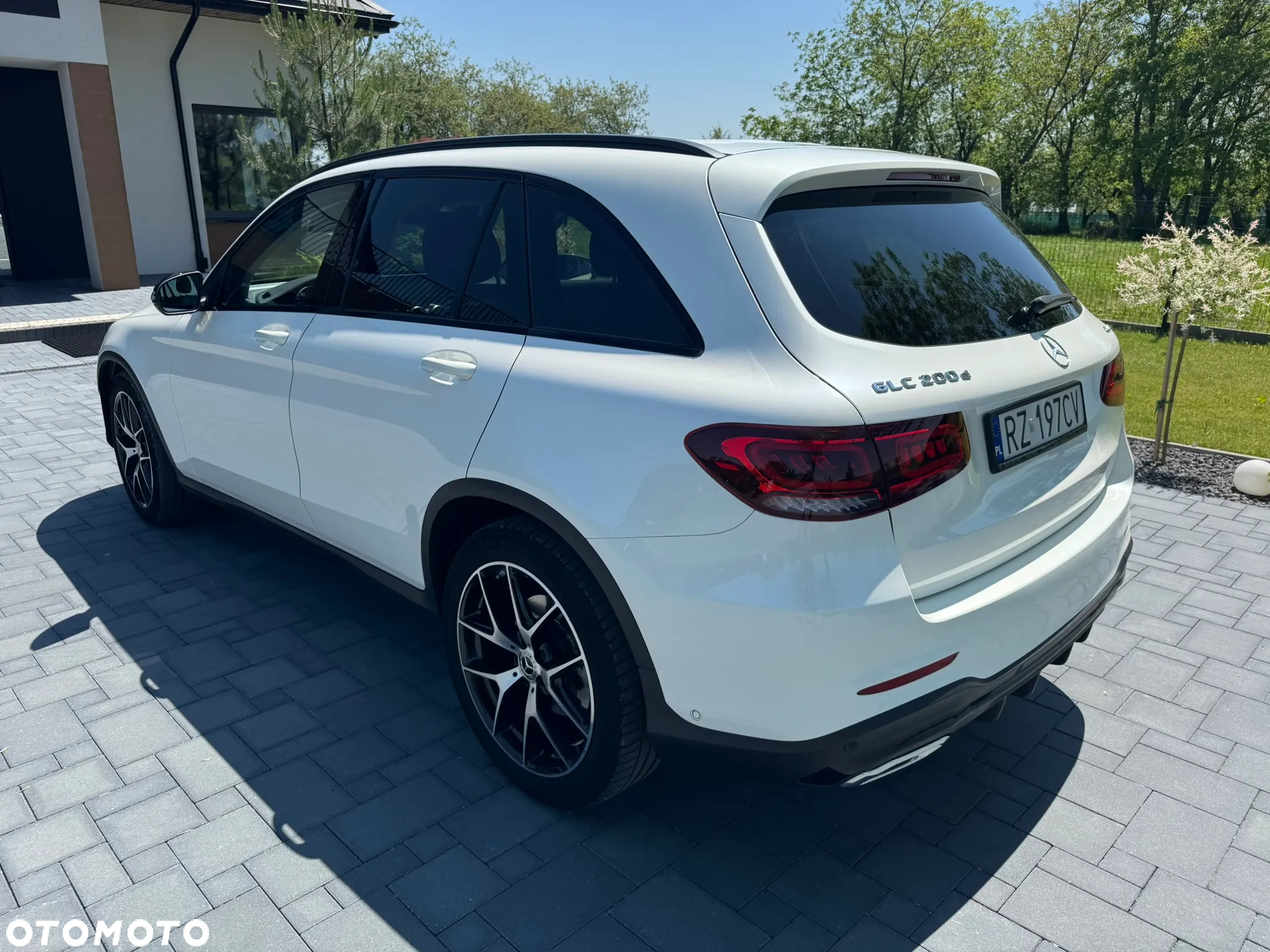 Mercedes-Benz GLC 200 d 4-Matic Business Edition - 5