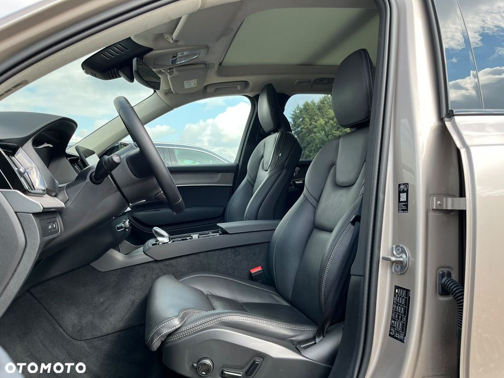 Volvo XC 90 - 14