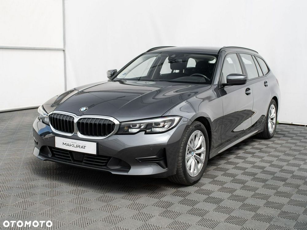 BMW Seria 3 318i - 3