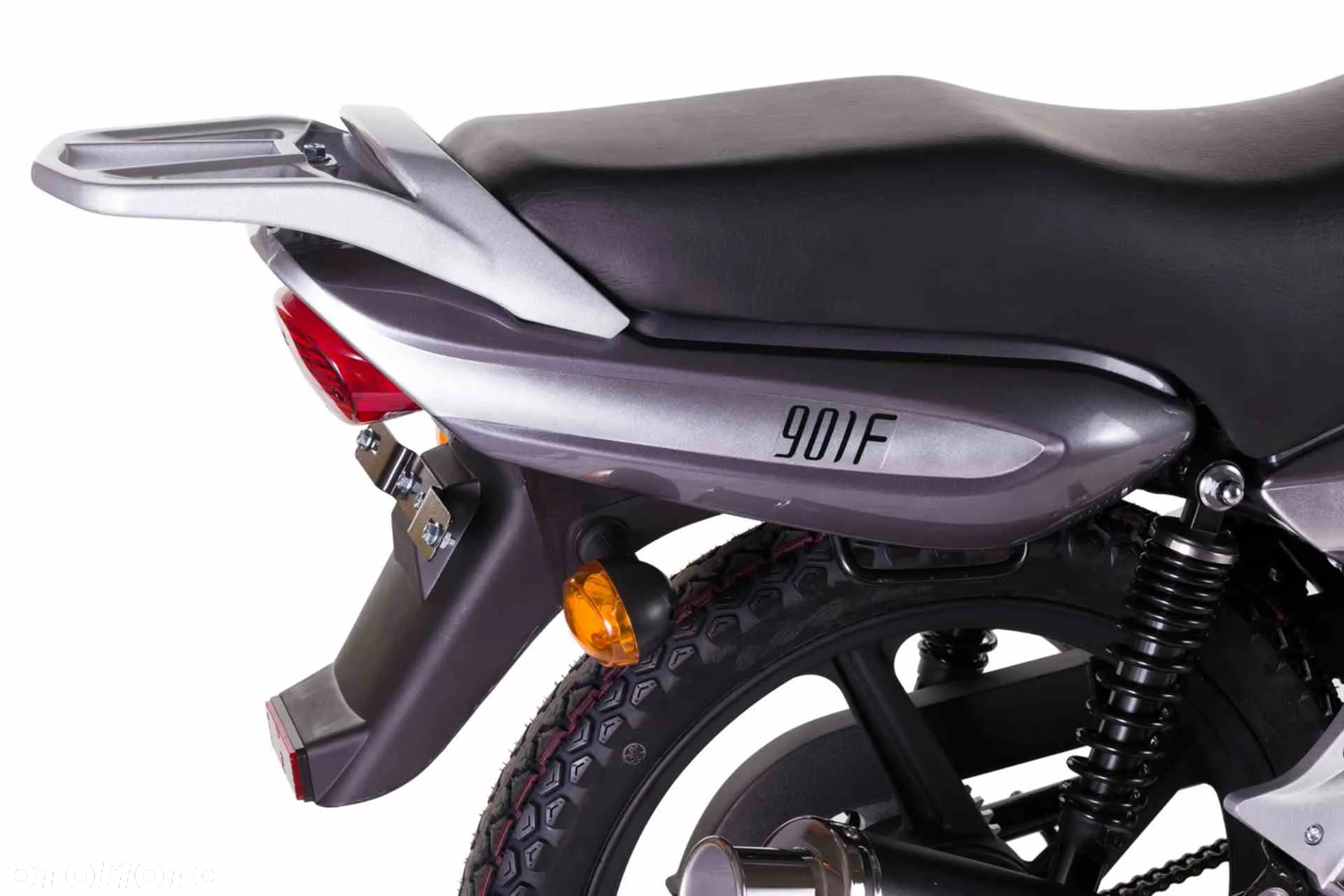 Junak 901 - 12