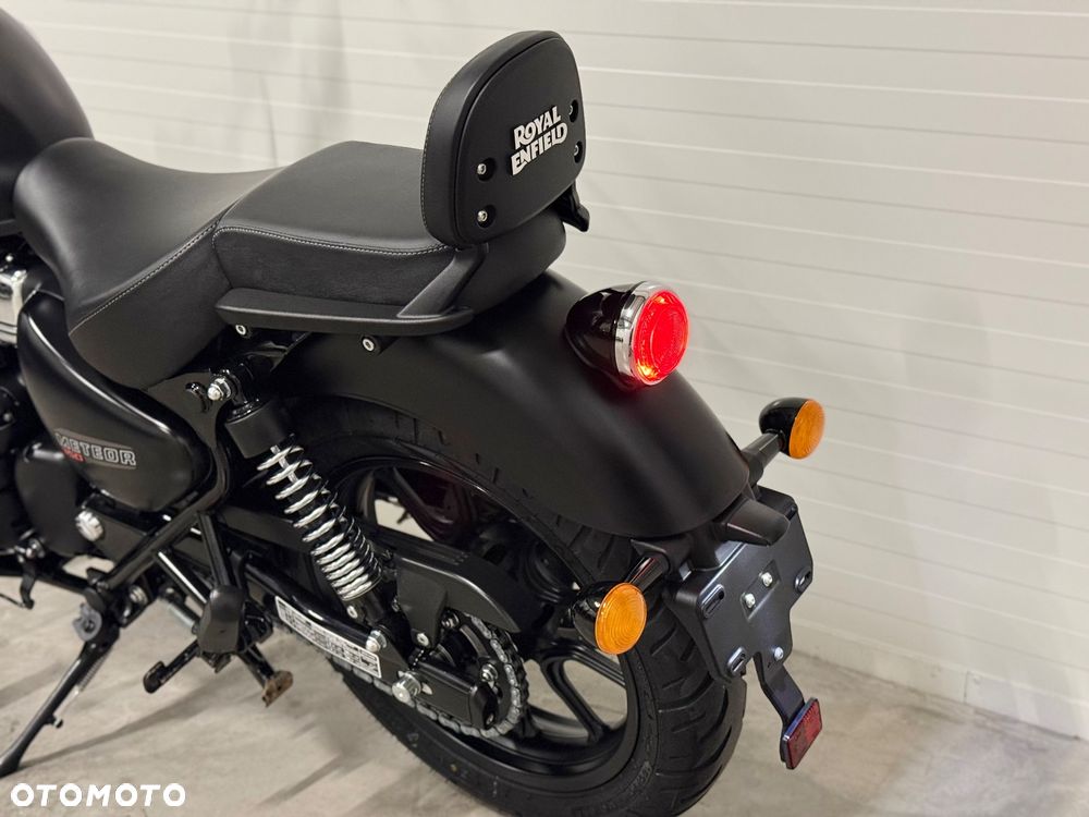 Royal Enfield Meteor - 34
