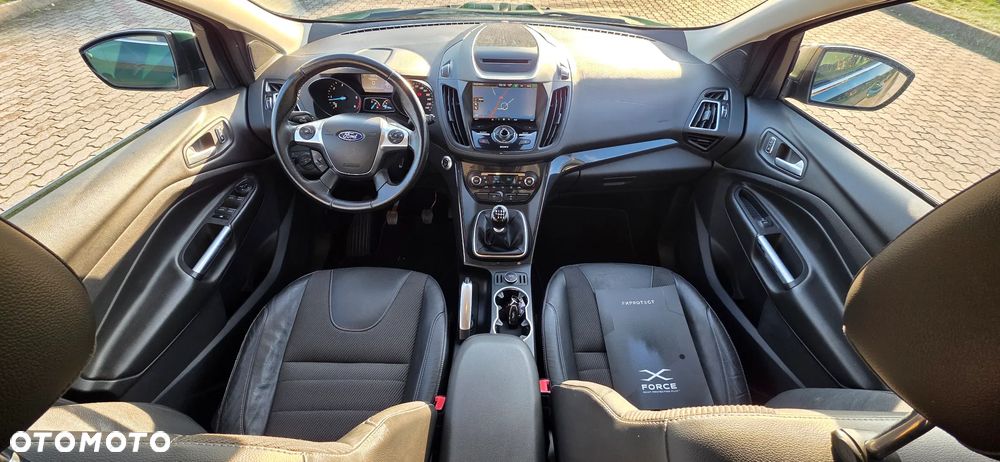 Ford Kuga 2.0 TDCi FWD Titanium - 14