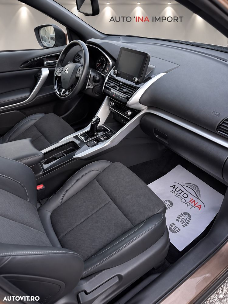Mitsubishi Eclipse-Cross - 8